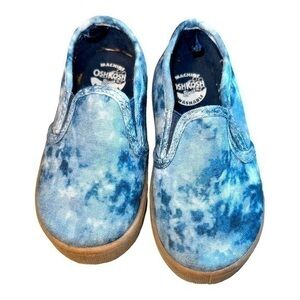 ▶️ OshKosh ◀️ Toddler size 7 Tie dye Slip ons.